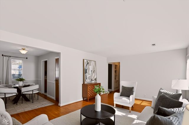 5614 Rosslyn Avenue, Indianapolis, IN 46220