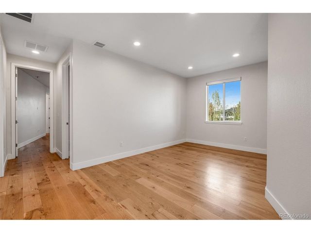 3565 Beeler Ct, Denver, CO 80238