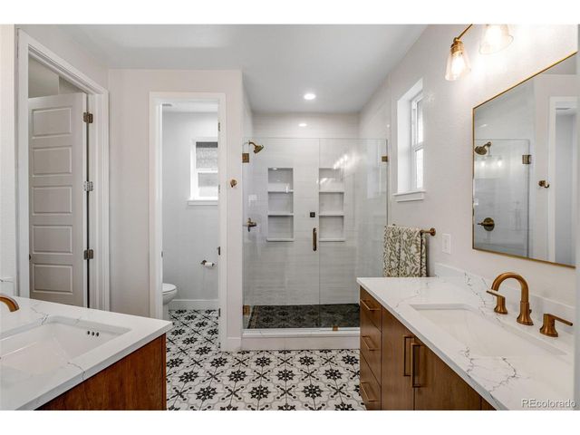 3565 Beeler Ct, Denver, CO 80238