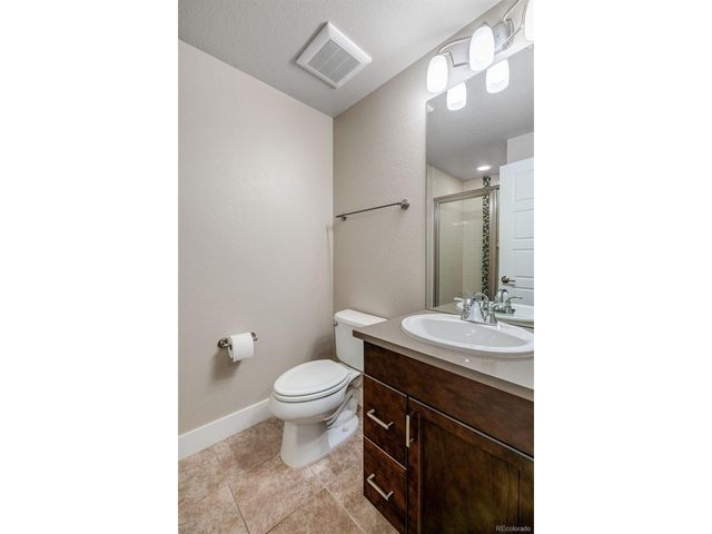 3565 Beeler Ct, Denver, CO 80238