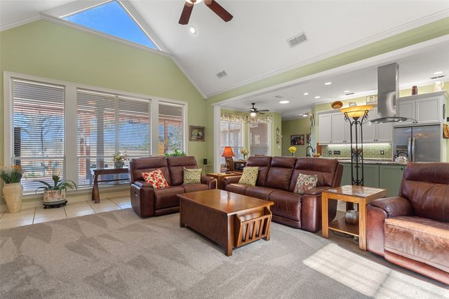 15080 County Road 1104, Flint, TX 75762