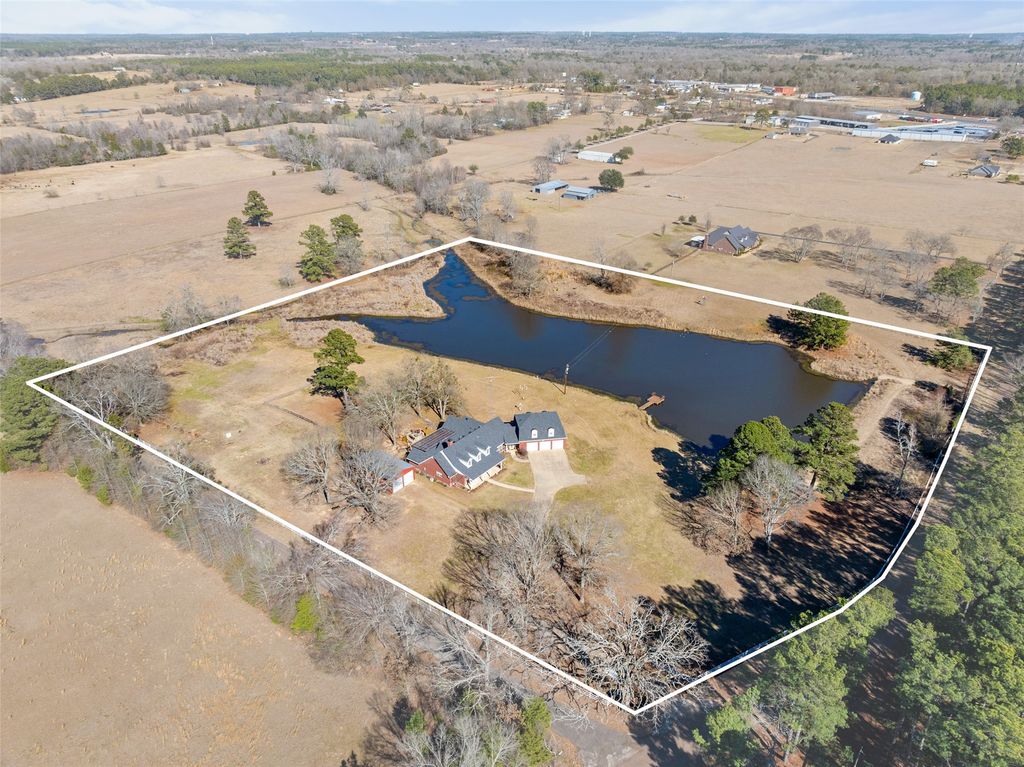 15080 County Road 1104, Flint, TX 75762