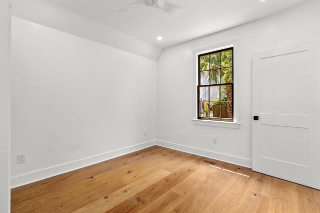 67 Drake Street, Charleston, SC 29403