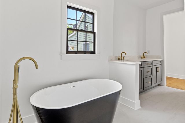 67 Drake Street, Charleston, SC 29403