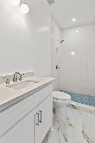 67 Drake Street, Charleston, SC 29403