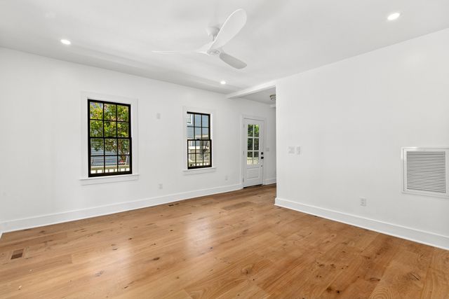 67 Drake Street, Charleston, SC 29403