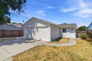 2369 Oakwood Drive, East Palo Alto, CA 94303