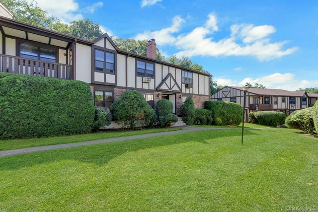 342 Sierra Vista Lane 342, Valley Cottage, NY 10989