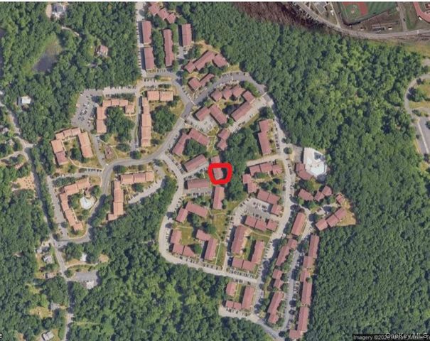 342 Sierra Vista Lane 342, Valley Cottage, NY 10989