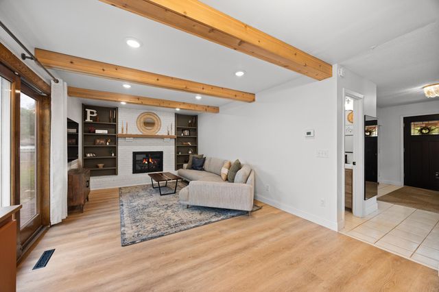 11954 Eldorado Street NW, Coon Rapids, MN 55433