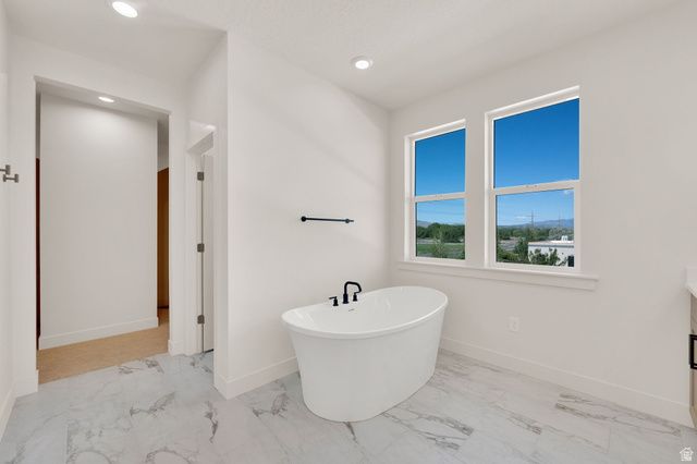 169 N HUSKER LN, Saratoga Springs, UT 84045