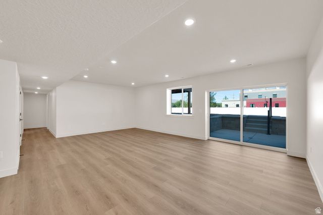 169 N HUSKER LN, Saratoga Springs, UT 84045