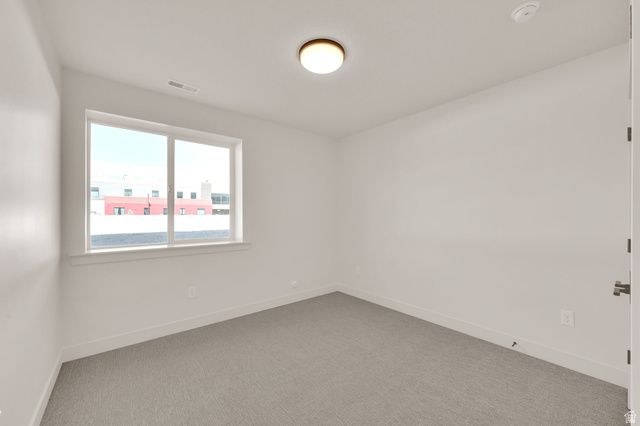 169 N HUSKER LN, Saratoga Springs, UT 84045