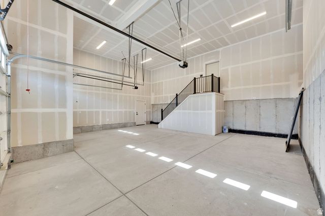 169 N HUSKER LN, Saratoga Springs, UT 84045