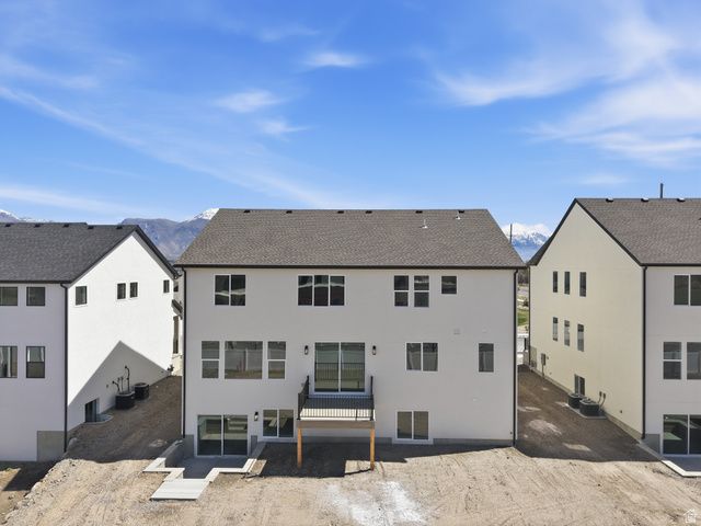 169 N HUSKER LN, Saratoga Springs, UT 84045