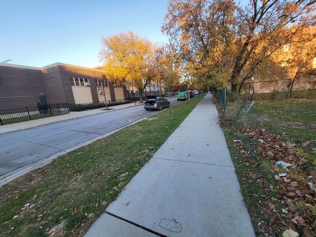 3059 W Arthington Street, Chicago, IL 60612