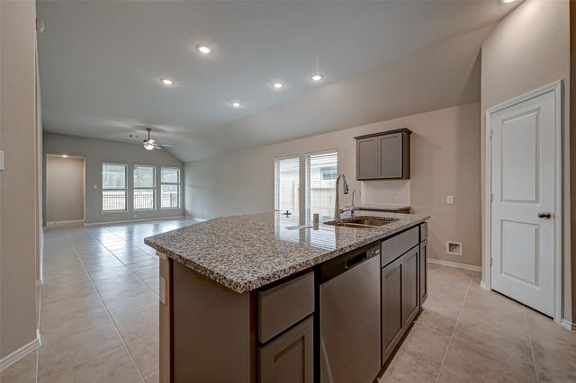 3110 Rising Fir Lane, Conroe, TX 77385