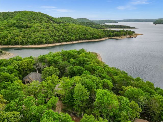 11920 White Oak Drive, Garfield, AR 72732