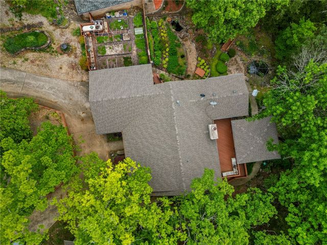 11920 White Oak Drive, Garfield, AR 72732