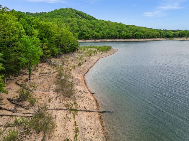 11920 White Oak Drive, Garfield, AR 72732