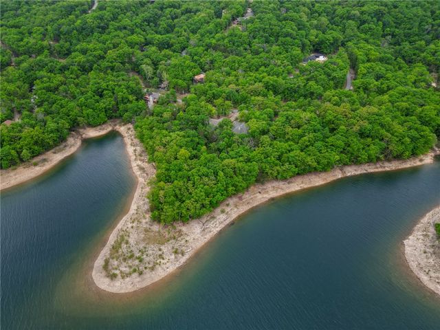 11920 White Oak Drive, Garfield, AR 72732