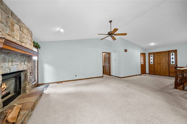 11920 White Oak Drive, Garfield, AR 72732