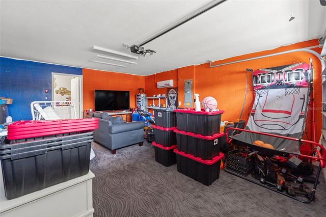 11428 PELICAN AVENUE, Weeki Wachee, FL 34614