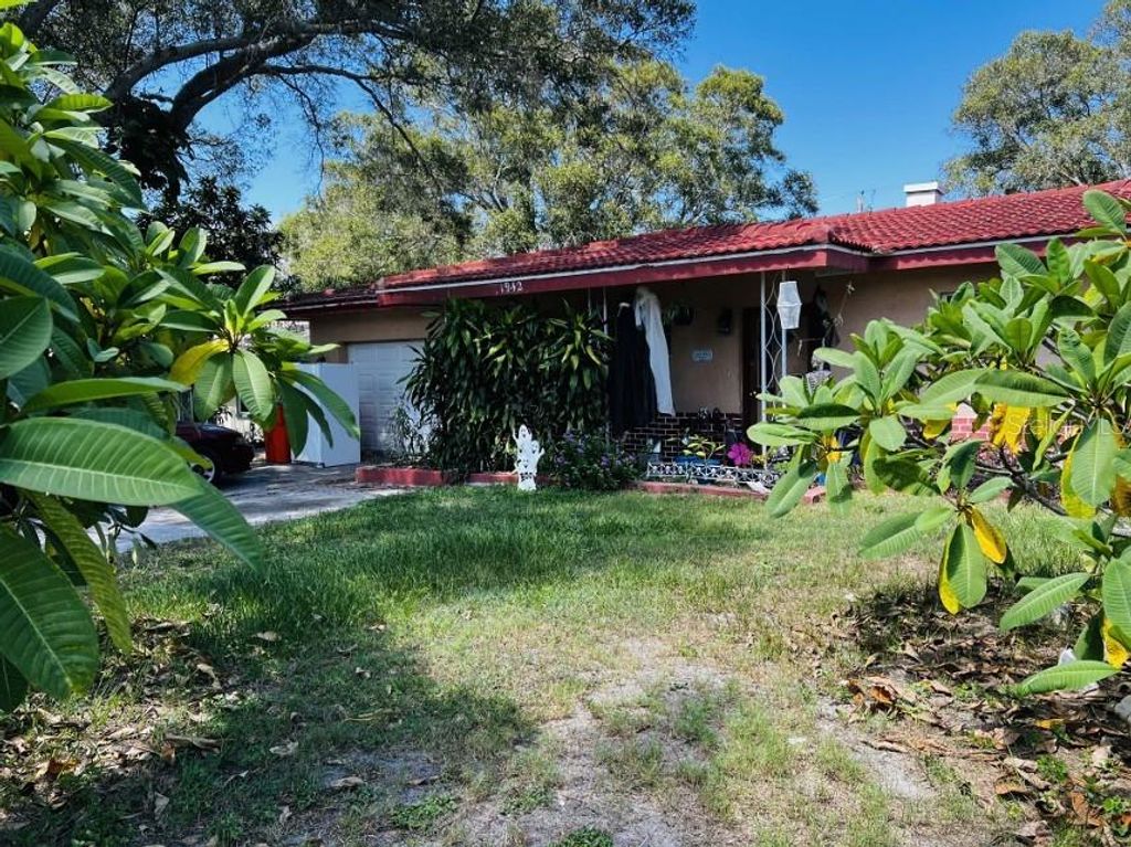 1942 ALTON DRIVE, Clearwater, FL 33763