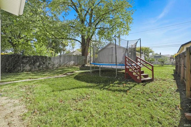 326 Lexington Court, Fort Wayne, IN 46806