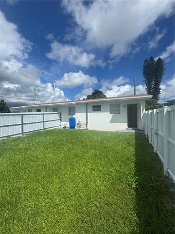 18350 SW 105th Ave 1, Miami, FL 33157