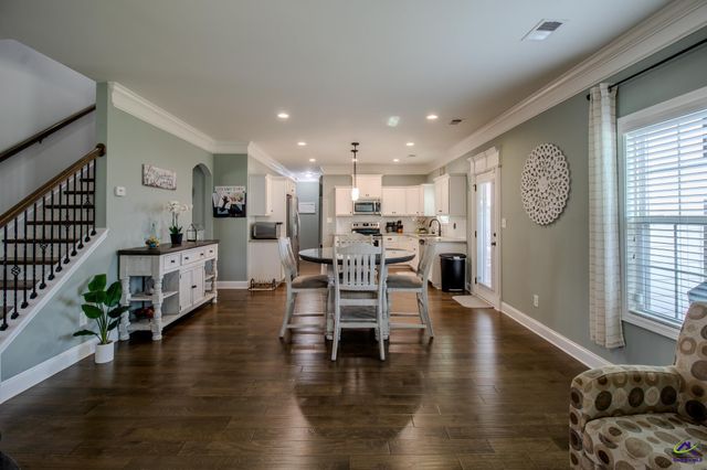 417 Newport Avenue, Kathleen, GA 31047