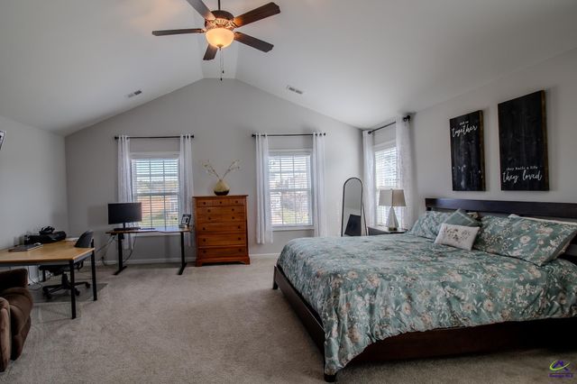 417 Newport Avenue, Kathleen, GA 31047