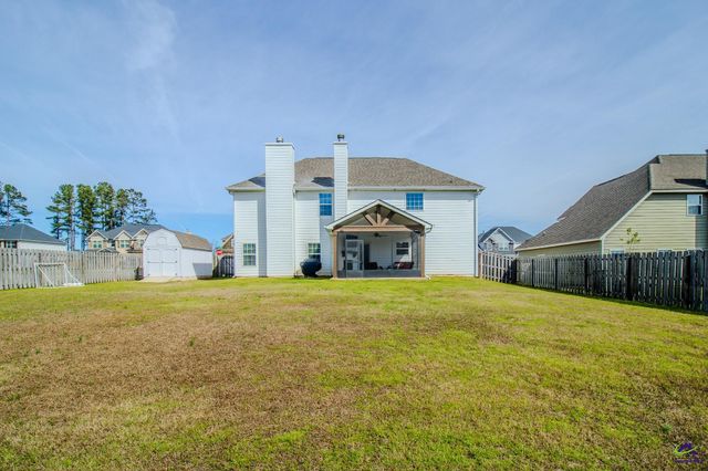 417 Newport Avenue, Kathleen, GA 31047