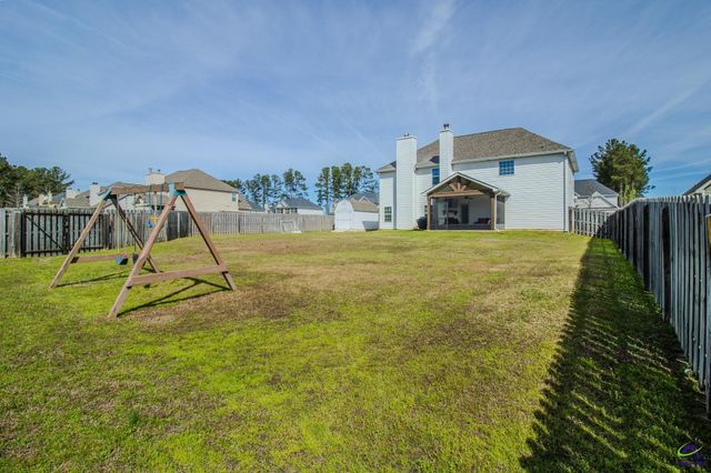 417 Newport Avenue, Kathleen, GA 31047