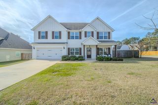 417 Newport Avenue, Kathleen, GA 31047