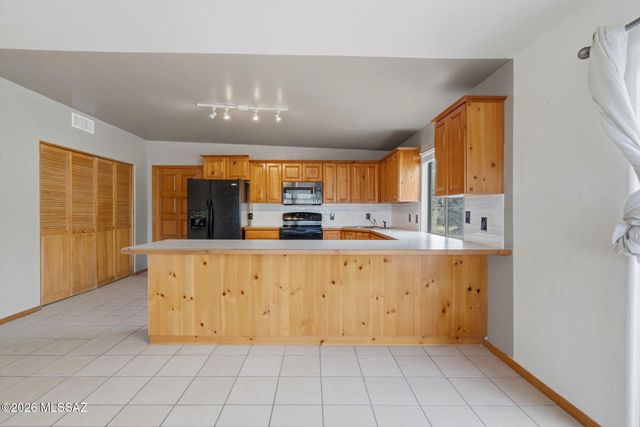 11201 E Hash Knife Circle, Tucson, AZ 85749