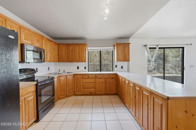 11201 E Hash Knife Circle, Tucson, AZ 85749