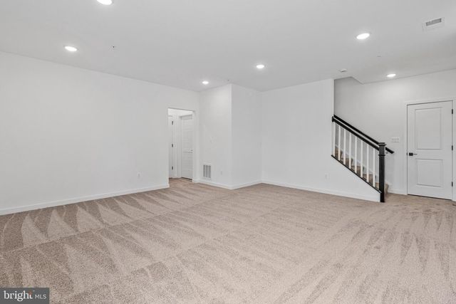 5719 HOWARD DR, Glen Burnie, MD 21060