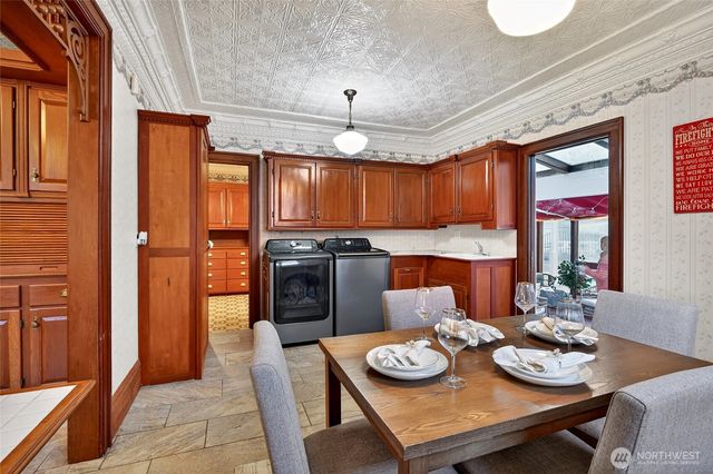 615 N Pearl Street, Centralia, WA 98531