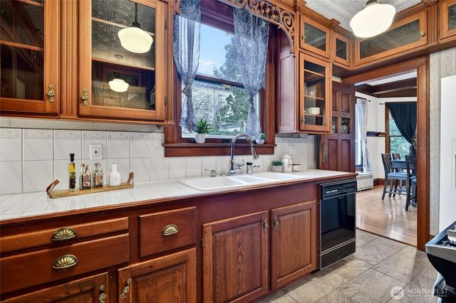 615 N Pearl Street, Centralia, WA 98531