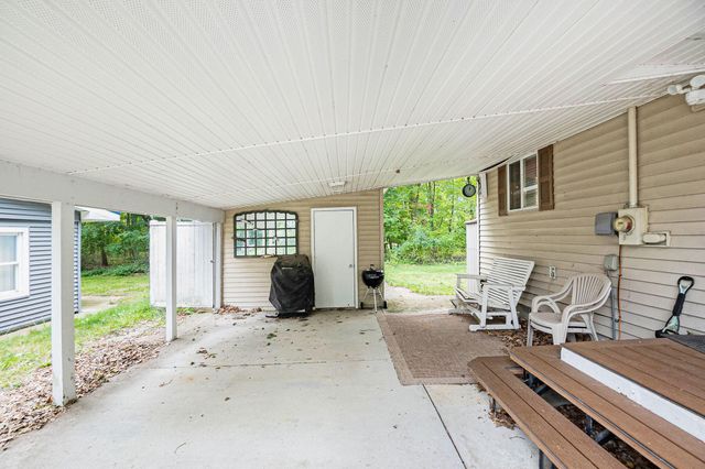10905 1st Street, Morton Twp, MI 49346