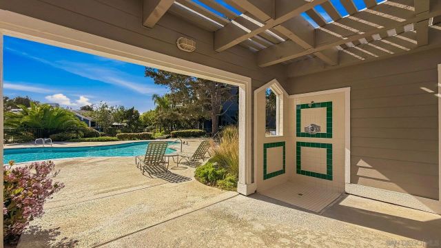 20321 Tidepool Cir 205, Huntington Beach, CA 92646