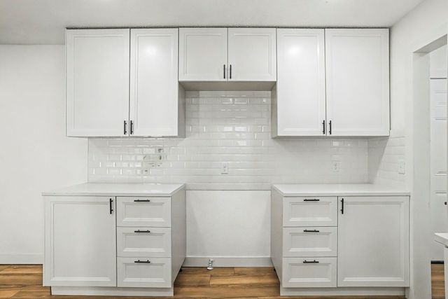 1135 W Portland Street, Springfield, MO 65807