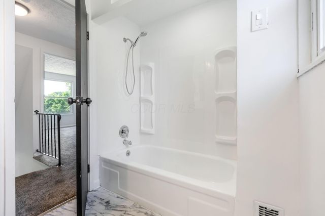 1788 Winding Field Street, Columbus, OH 43223