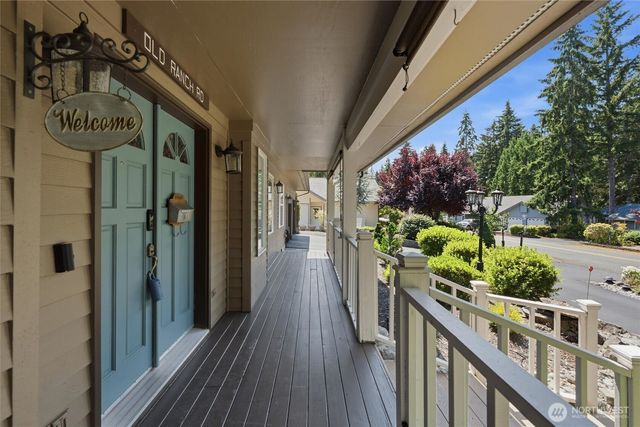 1501 E Old Ranch Rd, Allyn, WA 98524