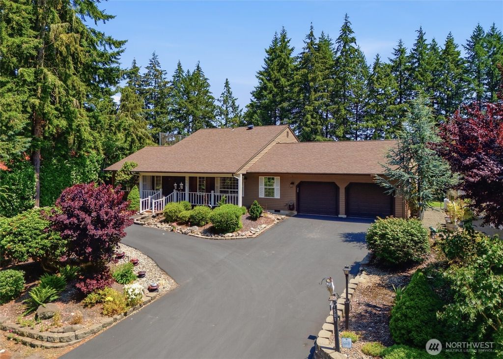 1501 E Old Ranch Rd, Allyn, WA 98524