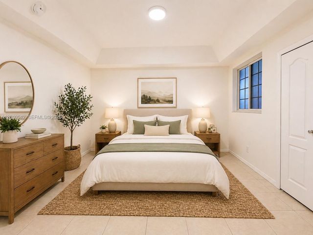 7532 NW 176th St 1, Hialeah, FL 33015