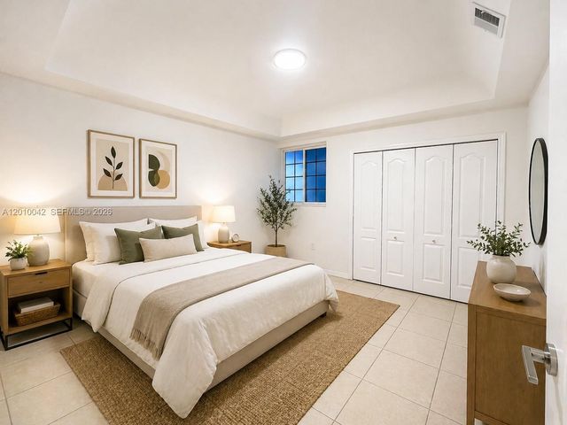 7532 NW 176th St 1, Hialeah, FL 33015