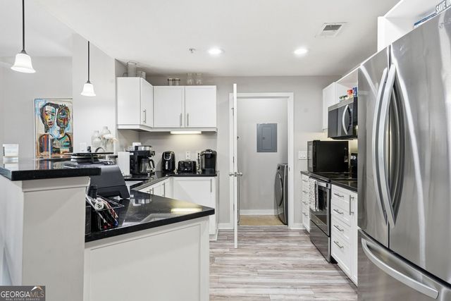 390 17th Street NW 2035, Atlanta, GA 30363