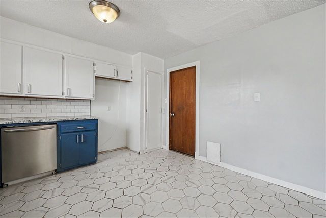 6326 NW Andrews Ave, Lawton, OK 73505